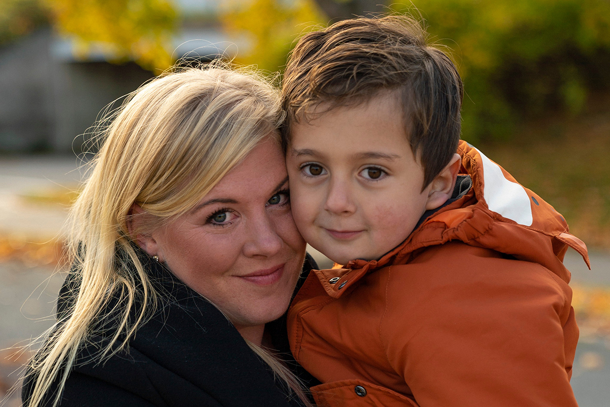 Hilary Duff's Authentic Return: New Album & 2026 Tour Dates